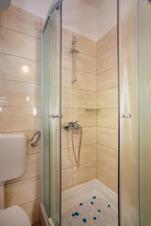 קרק Apartment Studio Close To Sea מראה חיצוני תמונה
